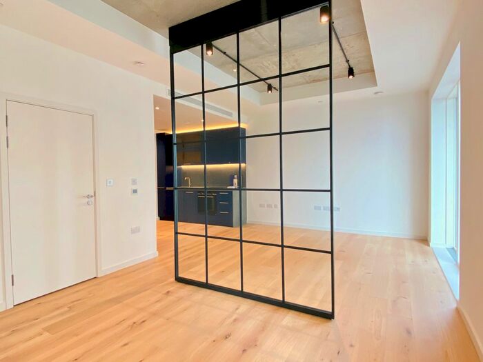 Studio To Rent In 12 Goodluck Hope Walk, London E14