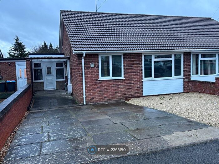 3 Bedroom Bungalow To Rent In Cromwell Avenue, Newport Pagnell, MK16
