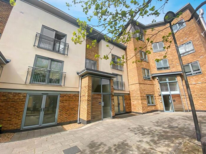 1 Bedroom Apartment To Rent In Ballantyne Drive, Colchester, CO2