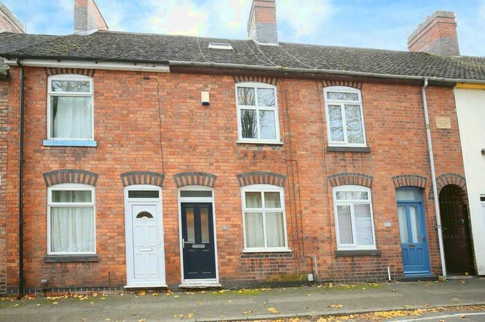 3 Bedroom Terraced House For Sale In Grove Road, Atherstone, Warwickshire, CV9