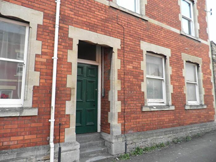 1 Bedroom Flat To Rent In Wallbridge House, Wallbridge Road, Frome, BA11