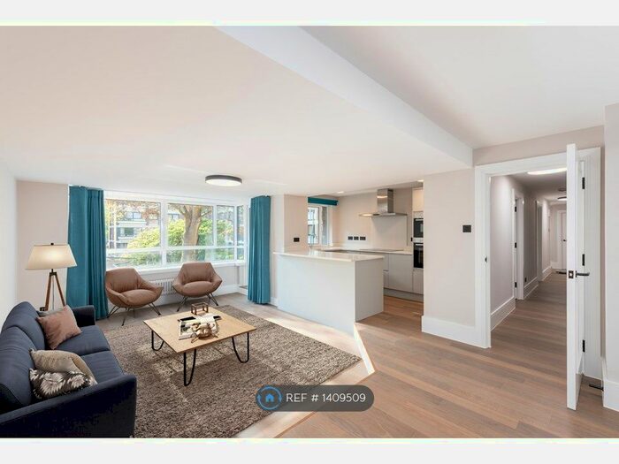 3 Bedroom Flat To Rent In The Drive, Hove, BN3