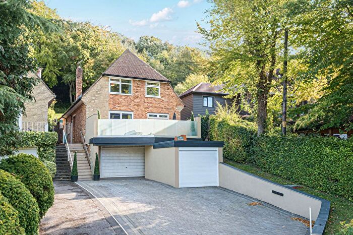 4 Bedroom Detached House For Sale In Boxley Road, Walderslade, Chatham, Kent., ME5