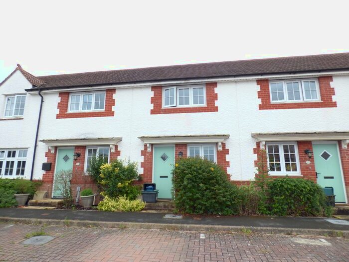 2 Bedroom Terraced House To Rent In Clover Way, Newton Abbot, TQ12