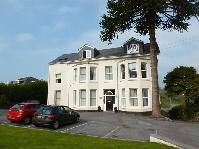 1 Bedroom Apartment To Rent In Tors Road, EX20