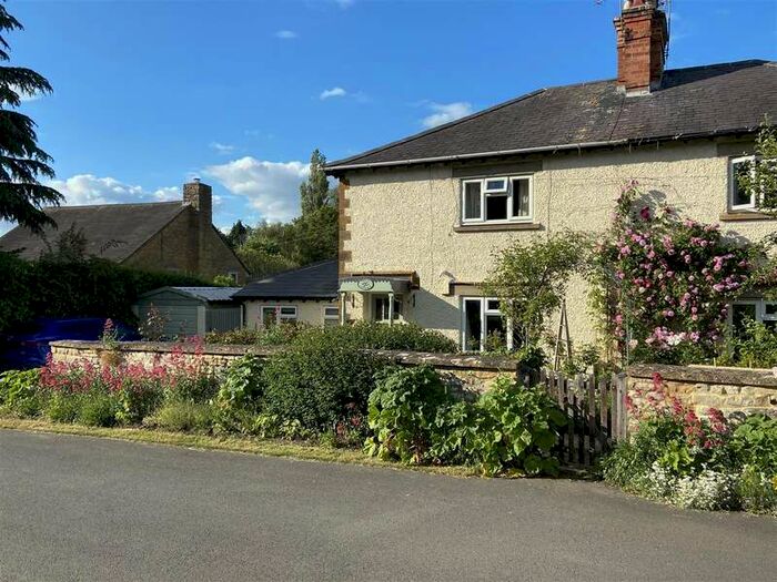 3 Bedroom Cottage For Sale In Tredington, Shipston-on-stour, CV36