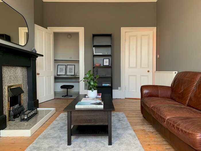 1 Bedroom Flat To Rent In Kilmarnock Road, Shawlands, Glasgow, G41