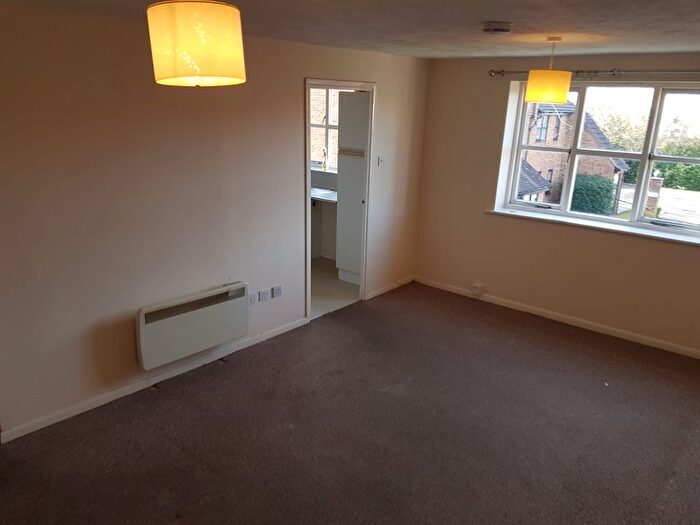 Studio To Rent In Marmet Avenue, Letchworth Garden City, SG6