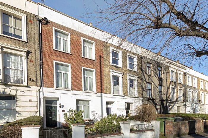 1 Bedroom Flat To Rent In Tollington Road, London, N7
