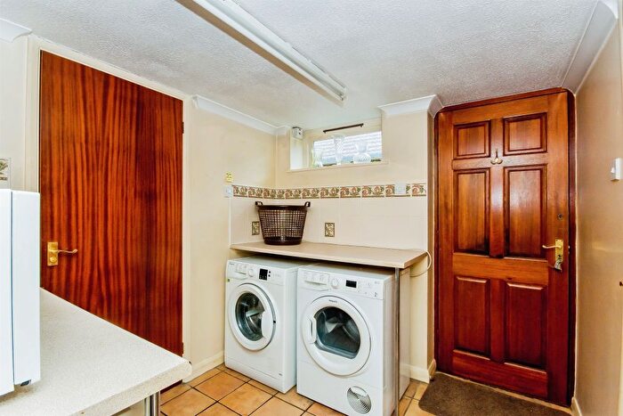 4 Bedroom Detached House For Sale In Marriots Gate, Lutton, Spalding, PE12