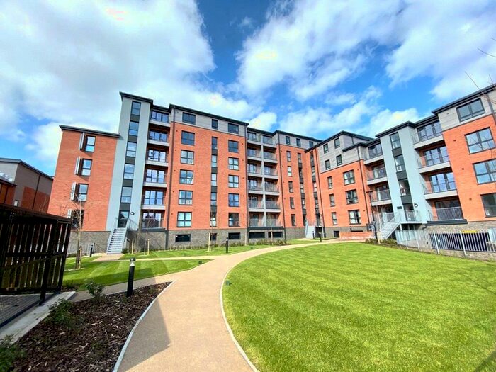 1 Bedroom Apartment To Rent In Silver Street, Reading, Berkshire, RG1