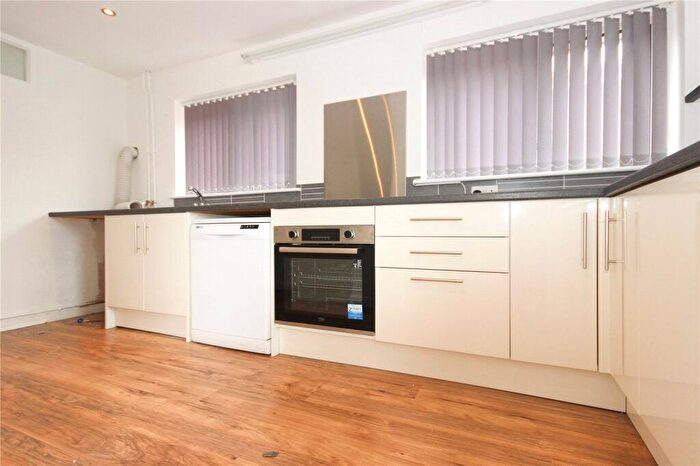 2 Bedroom Bungalow For Sale In Westover Road, Bristol, BS9