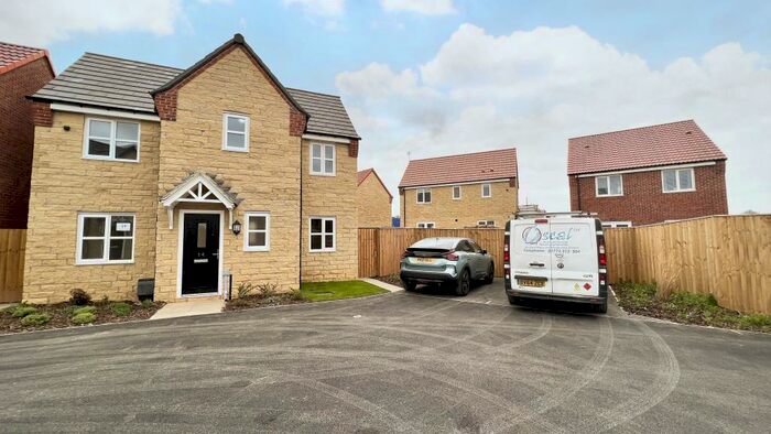 3 Bedroom Detached House To Rent In Buckthorn, Bolsover, Chesterfield, S44