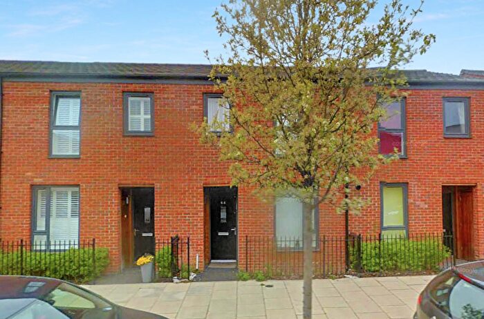 Terraced House To Rent In Canal Street, Derby, Derby City, DE1