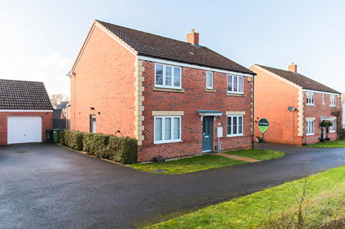 5 Bedroom Detached House For Sale In Stowell Road, Coate, Swindon, SN3
