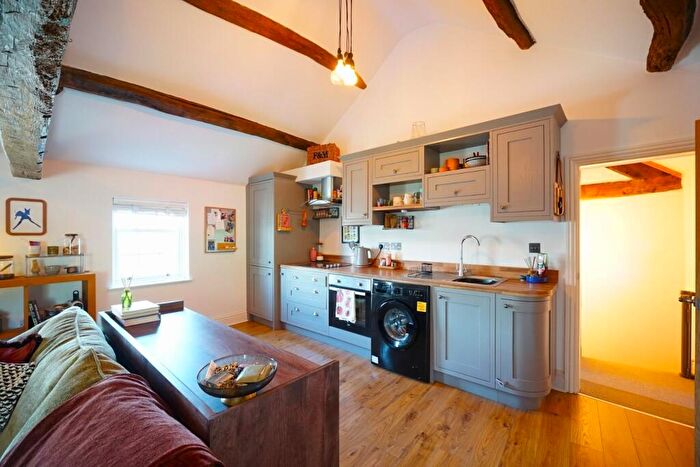 2 Bedroom Maisonette For Sale In Daltongate, Ulverston, LA12