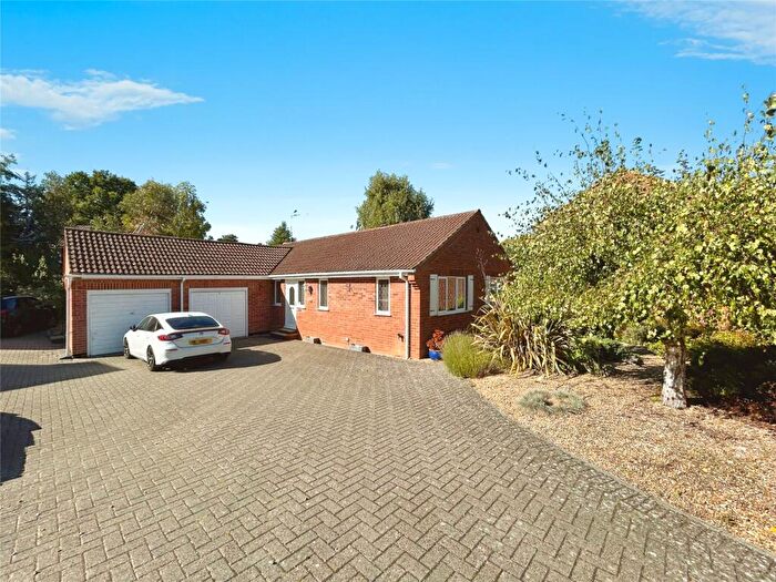 3 Bedroom Bungalow For Sale In Kimberley, Church Crookham, Fleet, GU52
