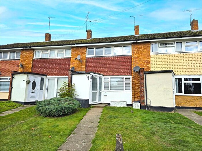 3 Bedroom Terraced House For Sale In Cornec Chase, Leigh-on-Sea, Essex, SS9