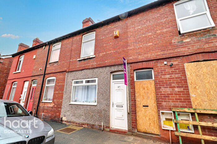 2 Bedroom Terraced House For Sale In Regent Street, Balby, Doncaster, DN4