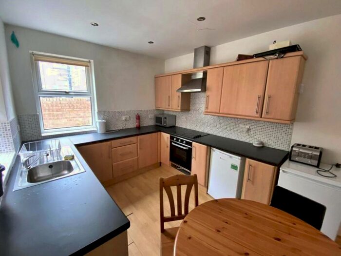 4 Bedroom Terraced House To Rent In Rippingham Road, Withington, M20