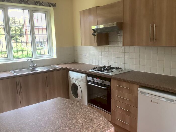 5 Bedroom Semi-Detached House To Rent In George Borrow Road, Norwich, NR4