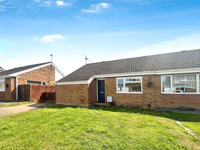 2 Bedroom Bungalow To Rent In New Forest Close, Wigston, Leicestershire, LE18