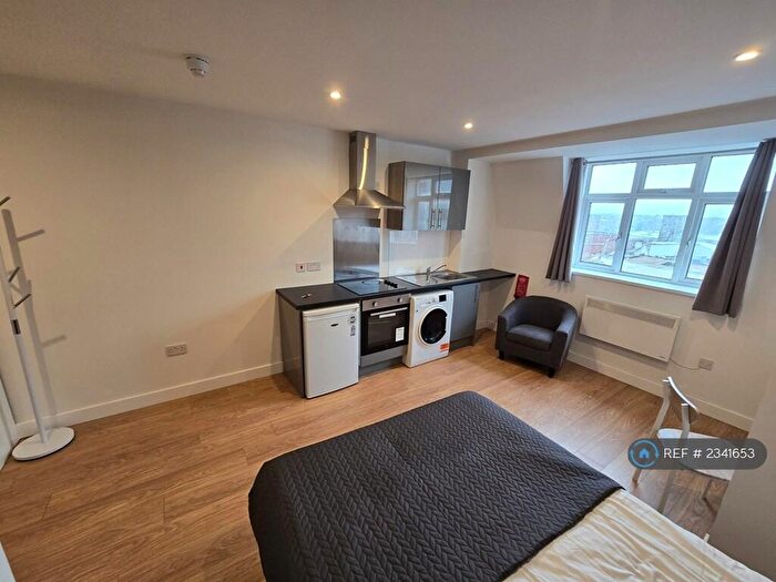 Studio To Rent In Trinity Point, Stoke-On-Trent, ST1