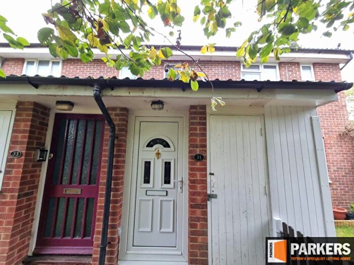 1 Bedroom Maisonette To Rent In Durley Crescent, Ashurst Bridge, SO40