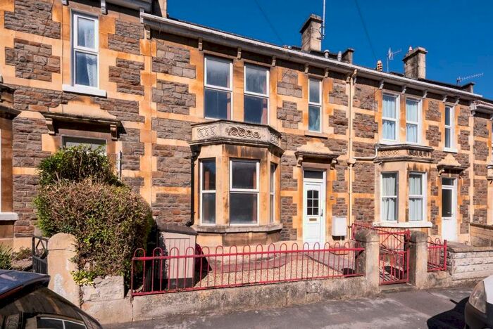 4 Bedroom Terraced House To Rent In Third Avenue, Bath, BA2