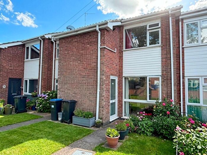 2 Bedroom Town House To Rent In Cunnery Close, Barlestone, CV13
