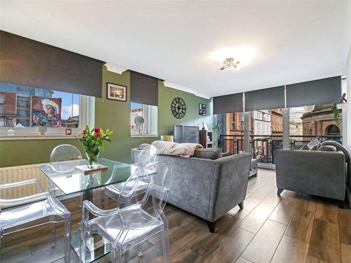 2 Bedroom Flat For Sale In Bell Street, Glasgow, Glasgow City, G1