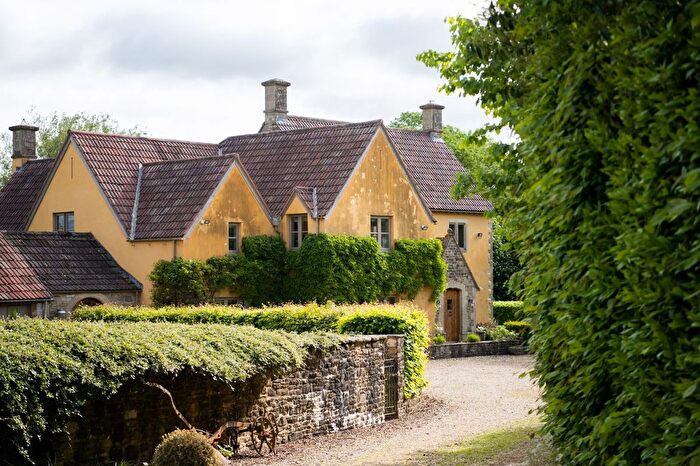 6 Bedroom Country House For Sale In Mill Farm, Horton, South Gloucestershire, BS37