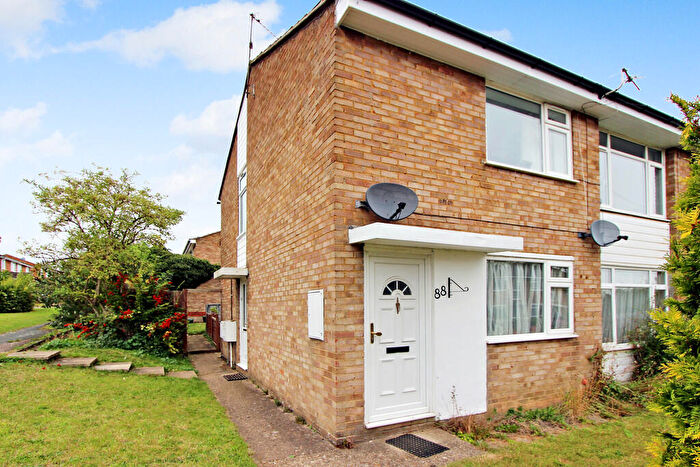 2 Bedroom Apartment To Rent In First Floor Maisonette, Halsey Drive, SG4