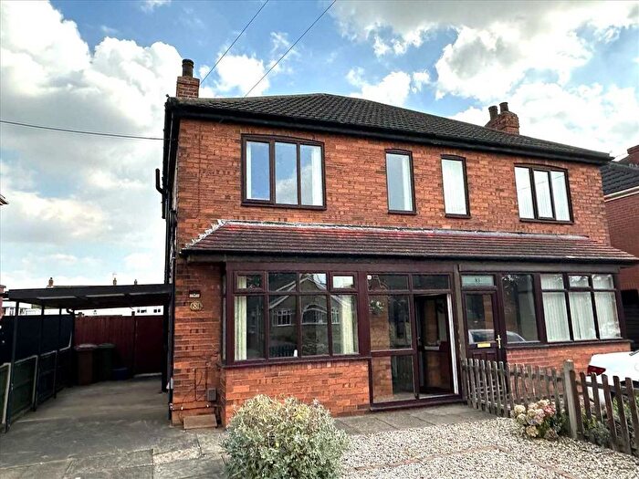 3 Bedroom Semi-Detached House To Rent In Bottesford Road, Scunthorpe, DN16