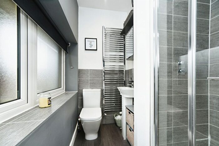3 Bedroom Semi-Detached House For Sale In Woodland Close, Stratton St. Margaret, Swindon, SN25