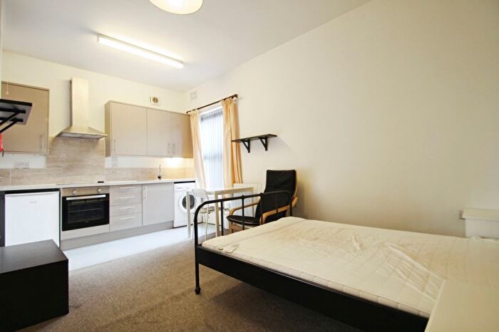 Studio To Rent In Nower Hill, Pinner, Middlesex, HA5