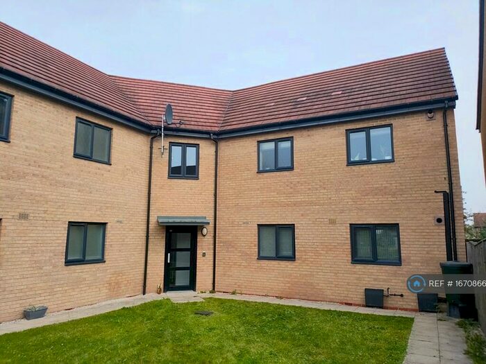 2 Bedroom Flat To Rent In Broomhouse Lane, Edlington, Doncaster, DN12