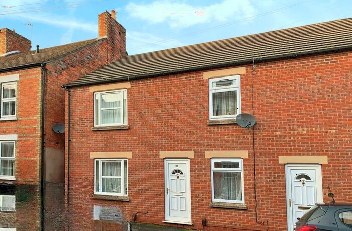 2 Bedroom Semi-Detached House To Rent In George Street, Grantham, NG31