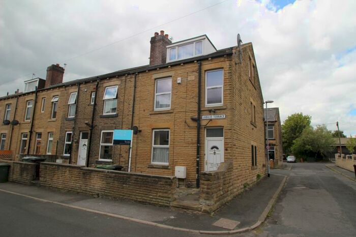 2 Bedroom Terraced House To Rent In Jubilee Terrace, Morley, Leeds, LS27