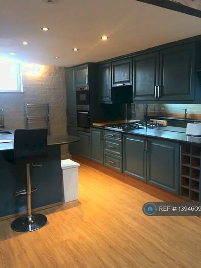 1 Bedroom Flat To Rent In Stokes Croft, Bristol, BS1