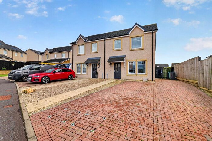 3 Bedroom Semi-Detached House For Sale In Longwalk Crescent, Glenboig, ML5
