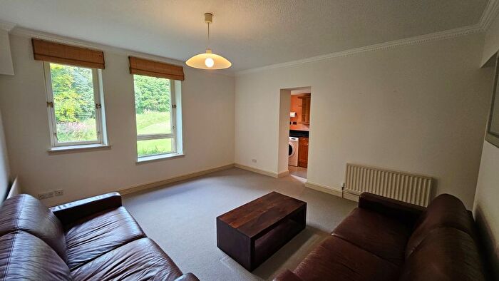 1 Bedroom Flat To Rent In East Parkside, Newington, Edinburgh, EH16