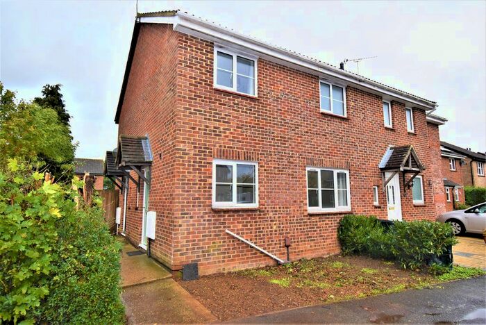 1 Bedroom End Of Terrace House To Rent In Lakemead, Ashford, TN23