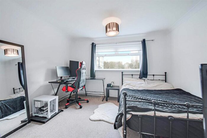 1 Bedroom Flat For Sale In Kennedy Path, Glasgow, Glasgow City, G4