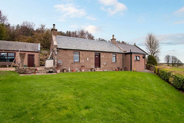 2 Bedroom Cottage For Sale In St Cyrus, DD10