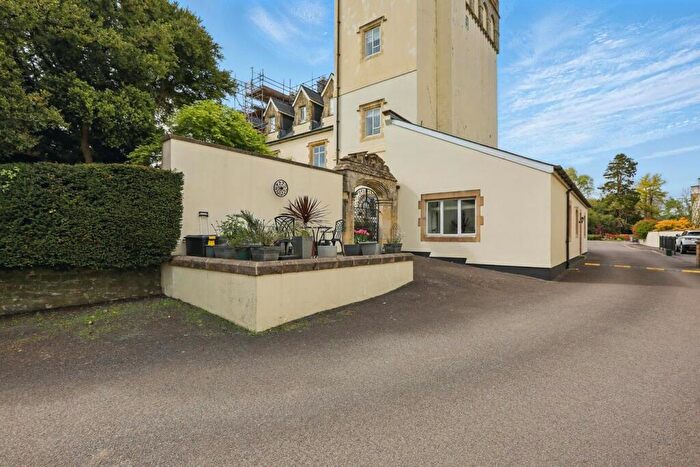 2 Bedroom Maisonette For Sale In The Manor, Talygarn, Pontyclun, CF72