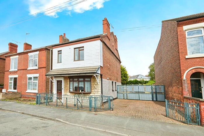 4 Bedroom Detached House To Rent In Craig Street, Long Eaton, Nottingham, NG10