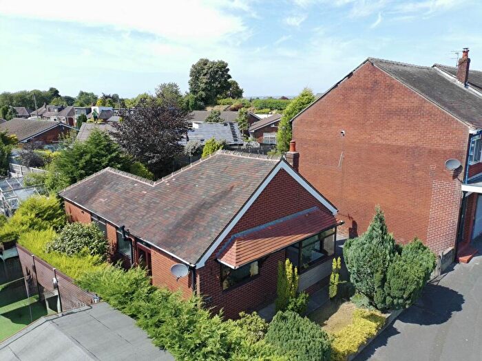 2 Bedroom Detached Bungalow For Sale In Trent Road, Shaw, OL2