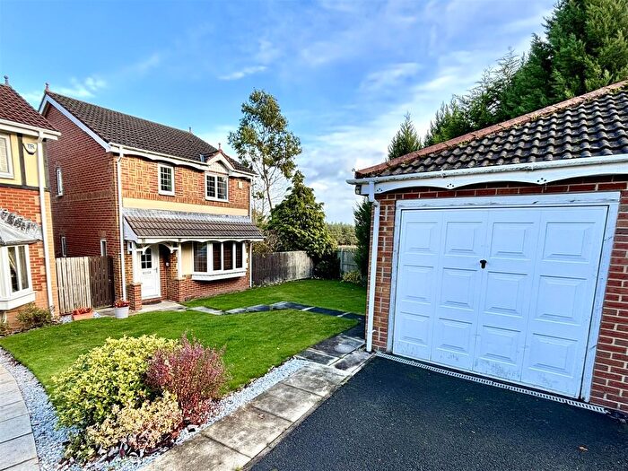 4 Bedroom Detached House For Sale In Blackburn Close, Bearpark, Durham, DH7