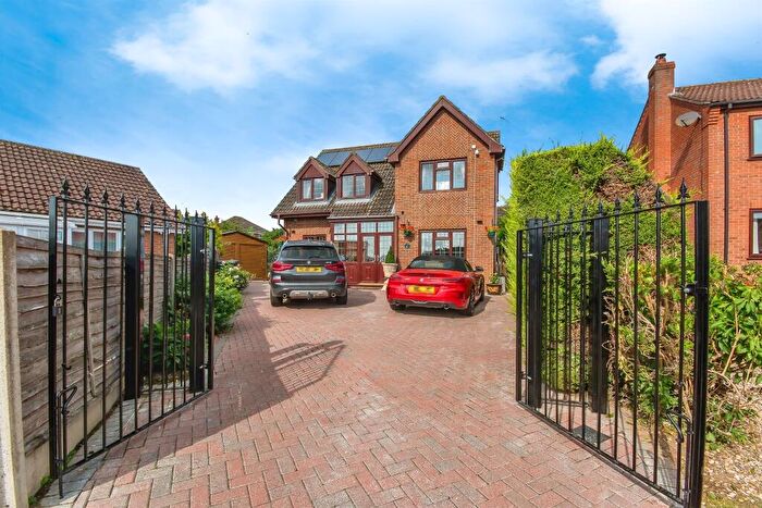 4 Bedroom Detached House For Sale In Resolute Close, Spilsby, PE23